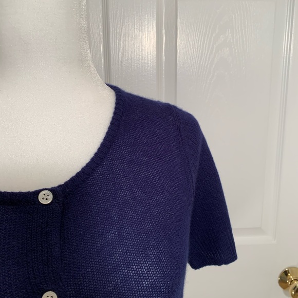 NWT, 100% cashmere cardigan. Light weight - Picture 2 of 6